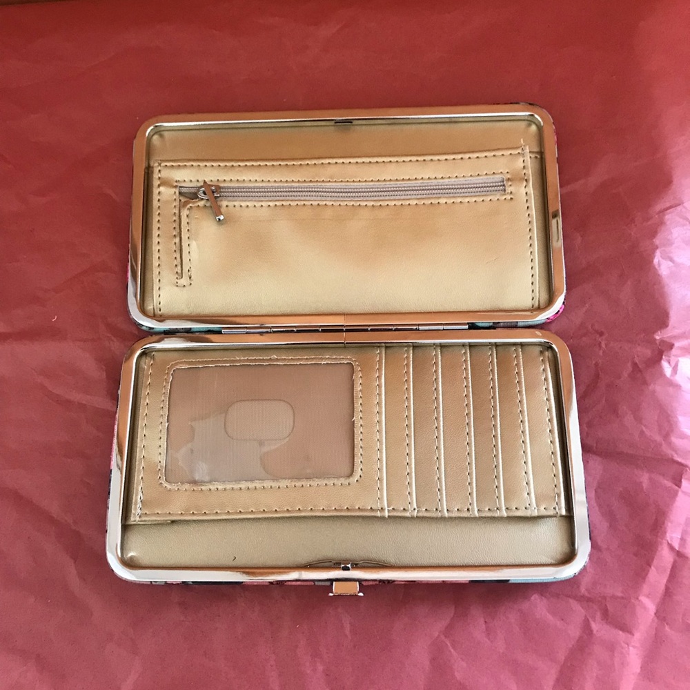 Wallet - Picture 2 of 4